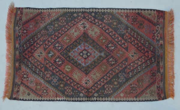 14205 MALATYA KİLİM YASTIK