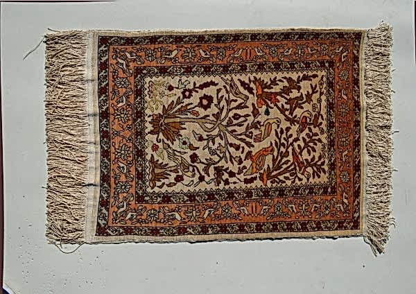 3325 HEREKE İPEK HALI