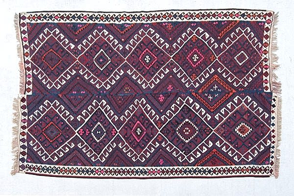 12120 Anadolu Van Kilim