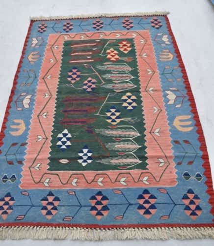 7056 UŞAK EŞME KİLİM