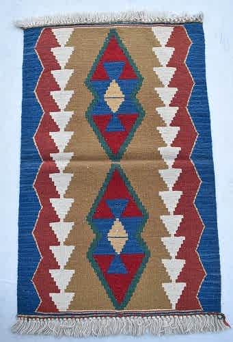 7137 UŞAK EŞME KİLİM