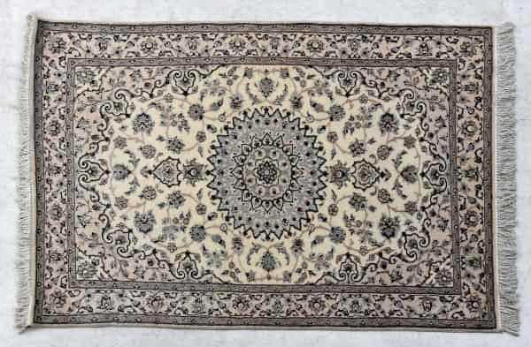 3045 İRAN NAİN HABİBİAN HALI