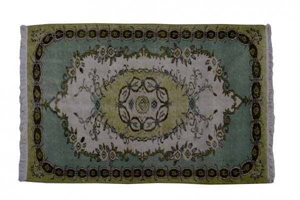 11318 VINTAGE KABARTMA HALI: